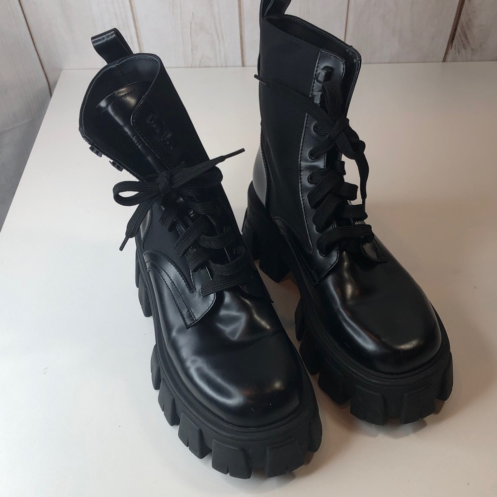 Prada Black Leather & Nylon Lug Sole Platform Combat Boots EU 38 Made in Italy - Picture 5 of 17